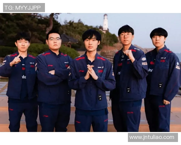 CSGO专题深度解析:JDG战队的技术优势与战术创新探讨 CSGO专题深度解析:JDG战队的技术优势与战术创新探讨