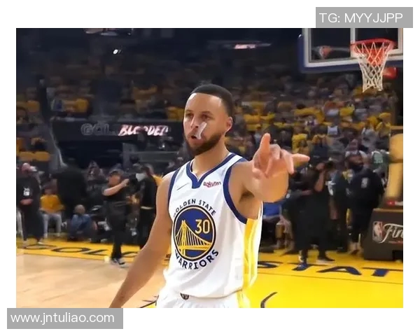 库里三分大赛决赛狂轰20球夺冠创历史新纪录震撼全场