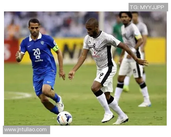 多哈萨德与希拉尔的巅峰对决展现阿拉伯足球魅力与激情 多哈萨德与希拉尔的巅峰对决展现阿拉伯足球魅力与激情