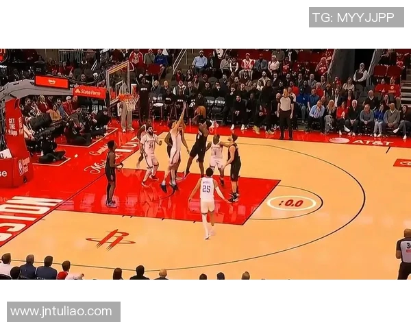 季后赛精彩回顾雷霆与火箭激战录像全记录 季后赛精彩回顾雷霆与火箭激战录像全记录