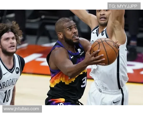 德文布克在NBA赛季中的卓越表现与未来展望分析