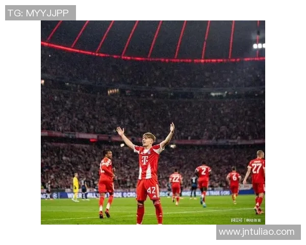 曼联逆转拜仁上演经典大战3比2惊险取胜重燃希望