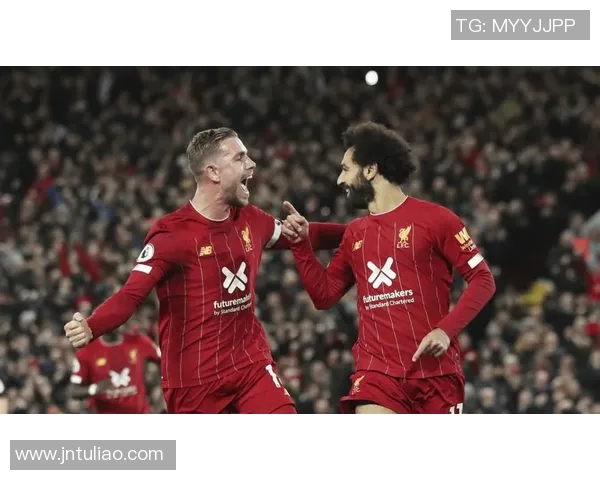 英超赛事热刺对决强敌全场精彩瞬间回顾与分析