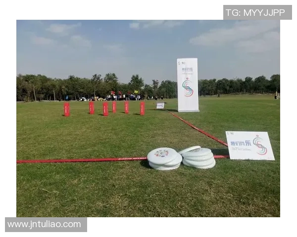 飞盘竞技的魅力与挑战：西安飞盘队的节奏与团队精神解析MBA