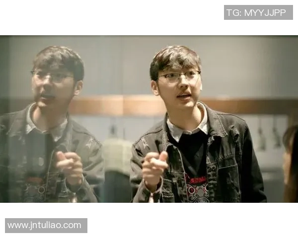 石湾篮球明星的崛起与奋斗历程揭秘，激励年轻一代追逐梦想的故事